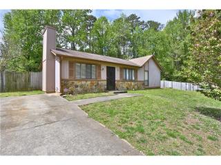 604 Harvard Dr, Lilburn, GA 30047-3658