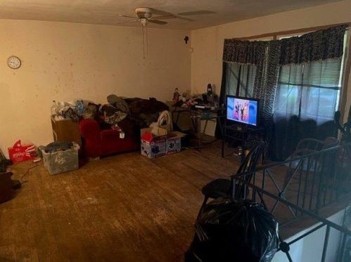 1008 Martha Dr, Forest Park, GA 30297-3330