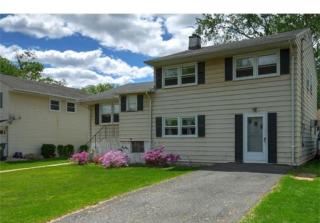 9 Alastair Pl, Colonia, NJ 07067-1202