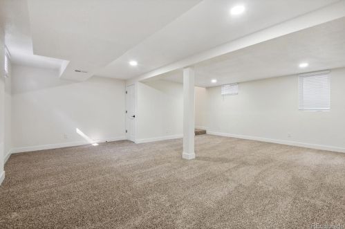 5501 Chandler Ct, Denver CO  80239-4934 exterior