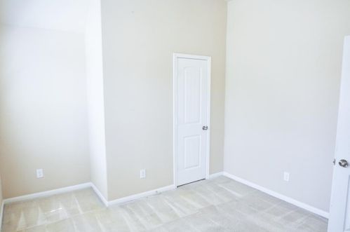 9099 Red Stag Ln, Conroe TX  exterior