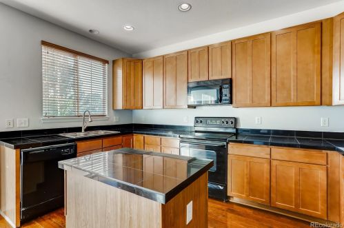 7493 Lewiston St, Denver CO  80016-1459 exterior