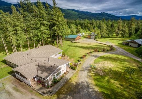 3801 Pass Rd, Everson, WA 98247-9384