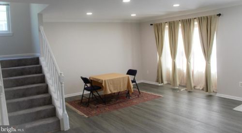 15034 Shamrock Ridge Rd, Silver Spring MD 20906-6107 exterior