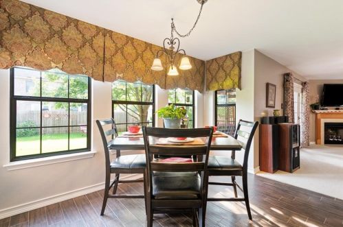 11200 Chatam Berry Ln, Austin TX  78748-3935 exterior