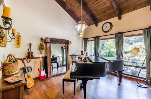 2350 Mormon Island Dr, Folsom, CA 95762-3916