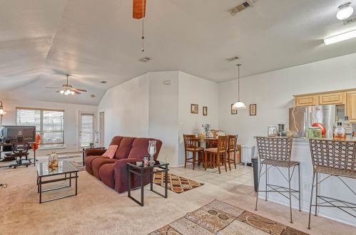 5734 Wandering Creek Dr, Richmond TX  77469-6190 exterior