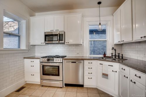 321 Downing St, Denver CO 80218-3919 exterior