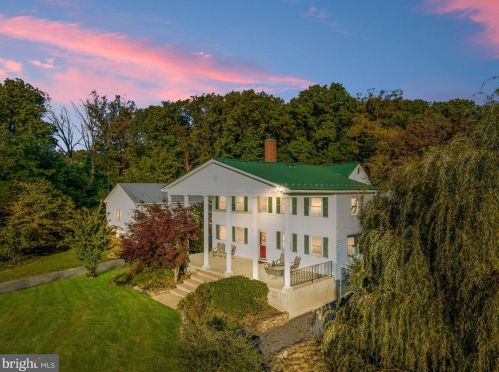 3539 Alonzaville Rd, Maurertown, VA 22644-2008