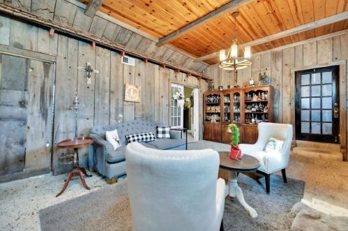 15917 State Highway 49, Sutter Creek, CA 95699