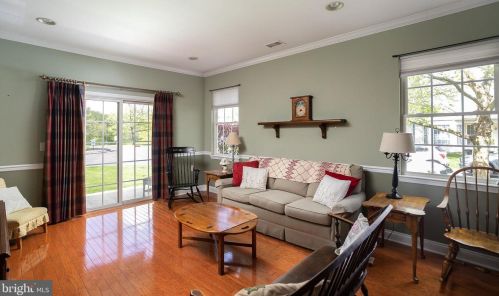 259 Meadowlark Dr, Trenton NJ  08690-3578 exterior