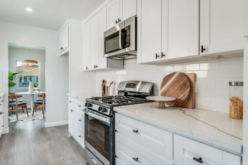 4911 122nd St, Hawthorne CA  90250-3509 exterior