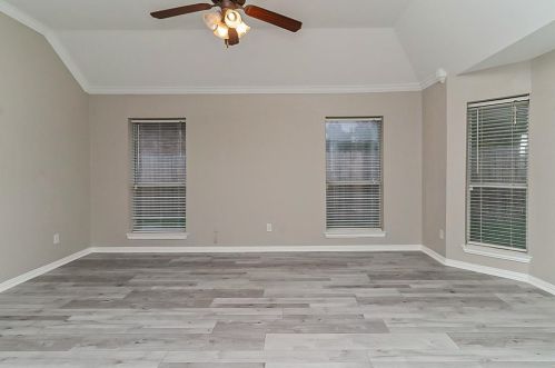 6937 Andress Dr, Fort Worth TX  76132-5031 exterior