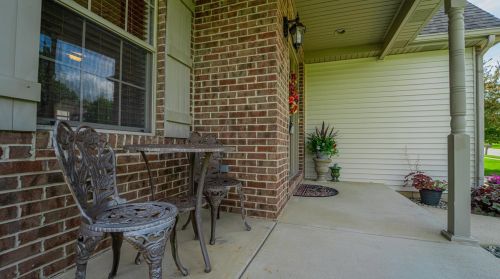 2453 Blarney Stone Dr, Valpo IN  46385-7342 exterior
