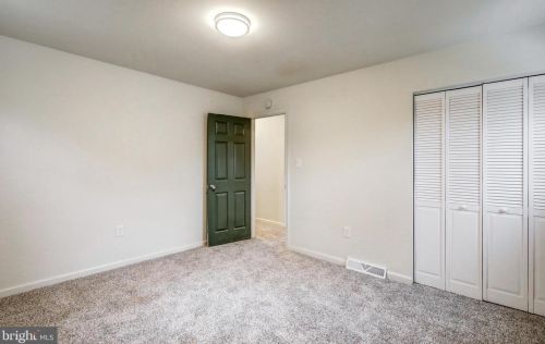 1509 Robert Rd, Lancaster PA  17601-5632 exterior