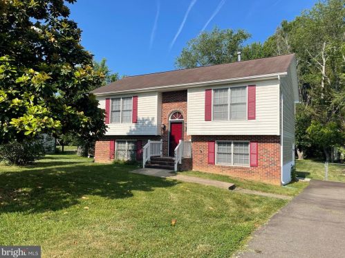 11604 Brian Dr, Fredericksburg, VA 22407-8691