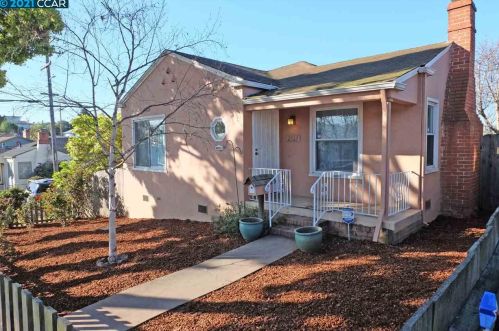 2527 San Mateo St, Richmond, CA 94804-5617