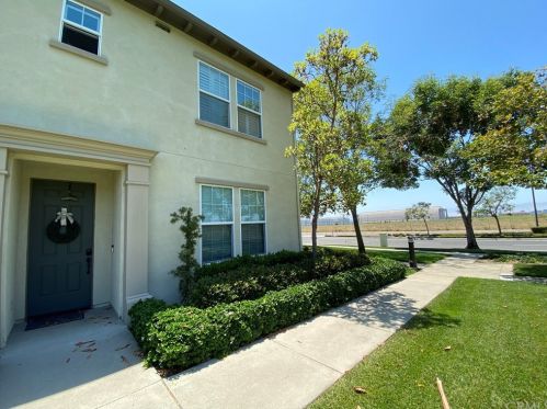 1506 Valencia Ave, Tustin, CA 92782-1816