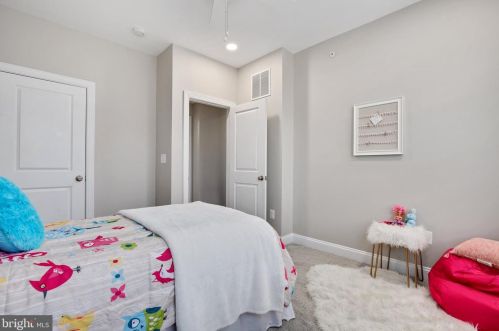 8810 Gunston St, Fulton MD  20759-2308 exterior