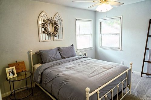 4638 Edgewood Pl, Riverside CA  92506-1027 exterior