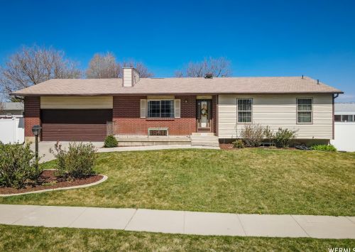 2510 Jordan Meadows Ln, Taylorsville, UT 84084-3139