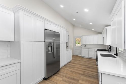 1218 Maple St, Santa Ana CA  92707-1304 exterior