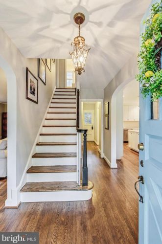 1506 Live Oak Dr, Silver Spring MD 20910-1543 exterior