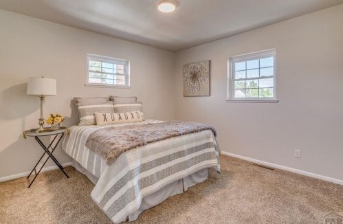 2571 Lynwood Ln, Pueblo CO  81005-2719 exterior