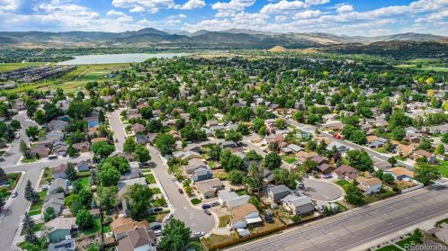 2850 Bridalwreath Pl, Loveland CO 80537-6019 exterior