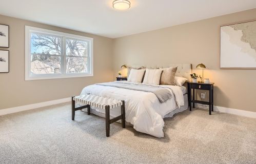 7083 Oneida Cir, Englewood CO  80112-1125 exterior