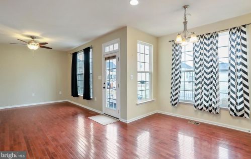 399 Lord Fairfax St, Charles Town WV  25414-2609 exterior