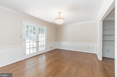 13825 Gate Dr, Silver Spring MD 20906-2208 exterior