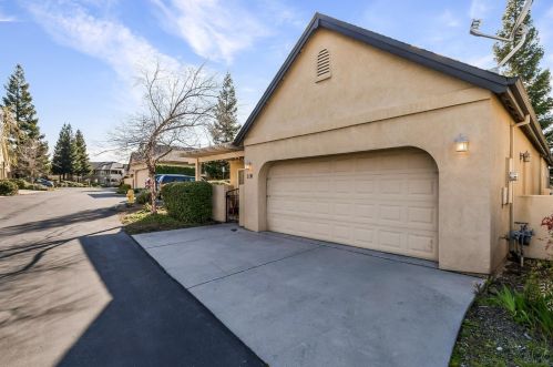 116 Benson Ter, Chico, CA 95928-8427