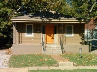 308 Greenlaw Ave, Memphis TN  38105-1912 exterior