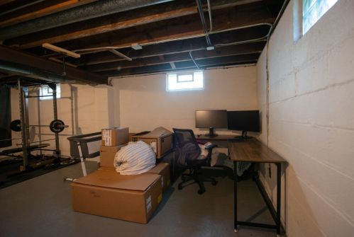 237 Cavender St, Hobart IN 46342-2920 exterior