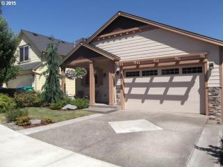 3367 25th Ct, Damascus, OR 97080