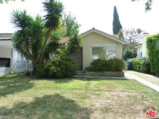 506 Ln Jolla Ave, Los Angeles CA  90048-2234 exterior