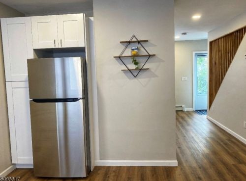 8 York St, Paterson NJ  07524-1917 exterior