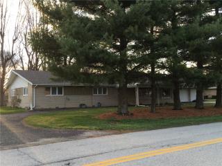 1203 Durham Dr, Crawfordsville, IN 47933-3507