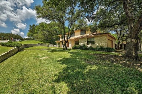 1500 Ben Crenshaw Way, Austin TX  78746-6117 exterior