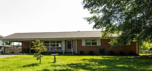 205 Corrine St, Easley, SC 29642-1303