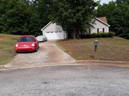 701 Mossy Oak Dr, Jackson, GA 30233-2900