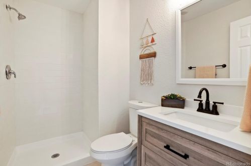14324 Hawaii Cir, Denver CO  80012-5839 exterior