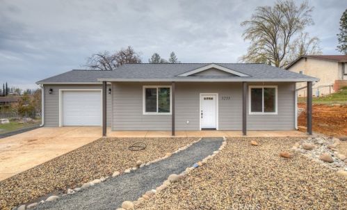 5255 Xeno Pl, Paradise, CA 95969-6634