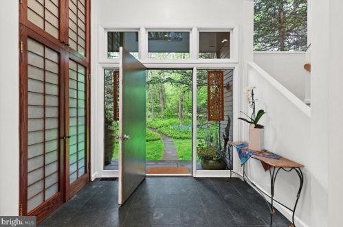 153 Herrontown Ln, Princeton, NJ 08540-2822