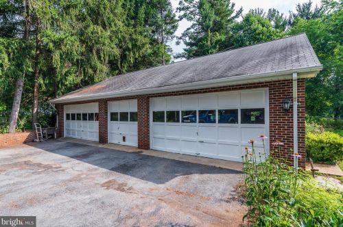 15108 Timberlake Dr, Silver Spring MD  20905-4332 exterior