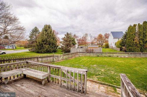 803 Jefferson Ct, Lancaster PA  17602-1241 exterior