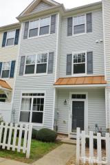 2225 Raven Rd, Raleigh, NC 27614-6772