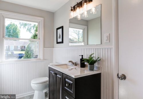 86 Victoria Ln, Lancaster PA  exterior