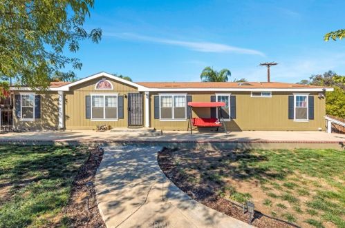 18495 Darin Dr, Perris, CA 92570-9187